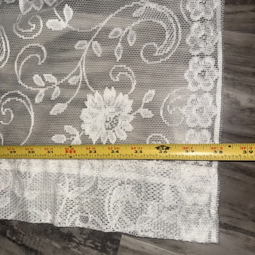 Set Of 2 White Sheer Lace Valance Curtains 38X31 Each Cottage County Floral